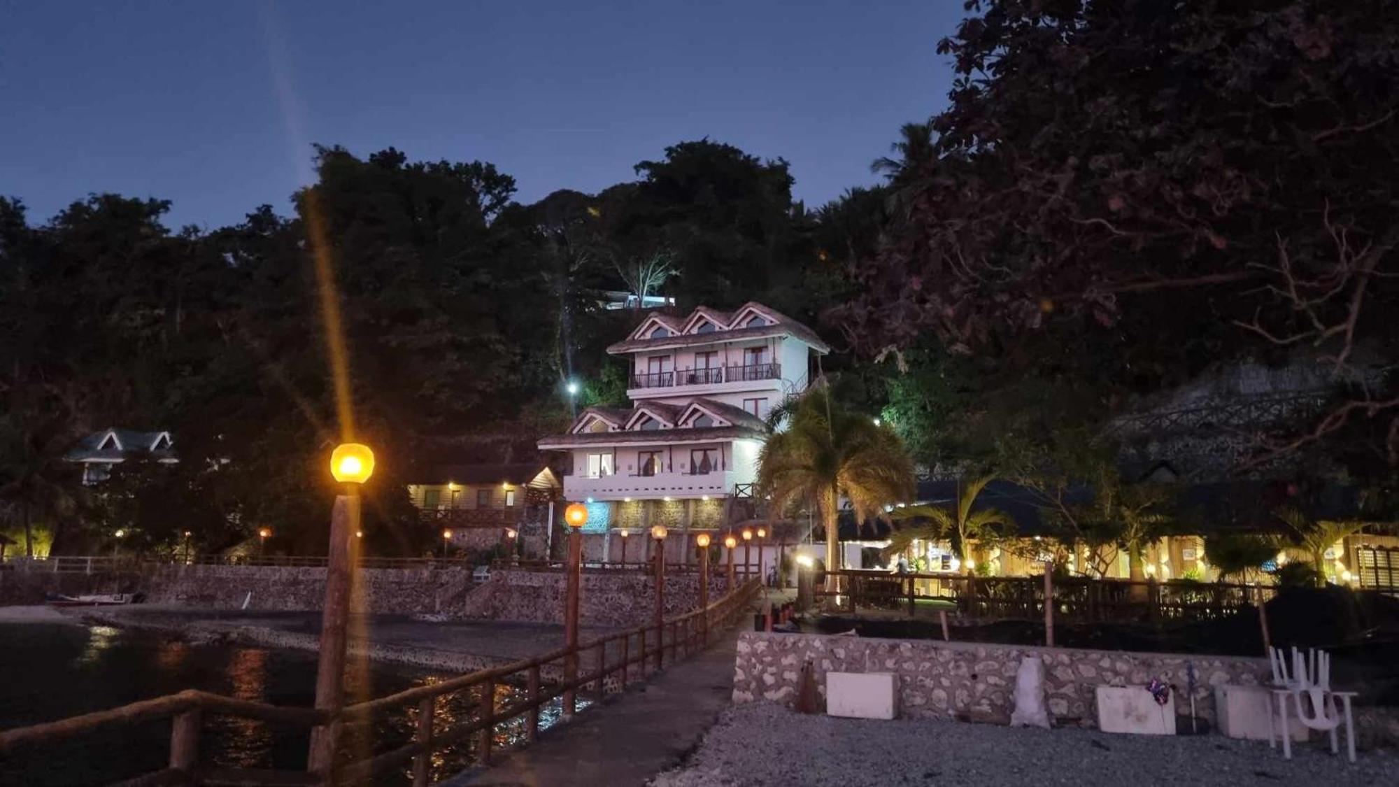 Dive And Trek Resort And Marine Sanctuary Bauan Buitenkant foto
