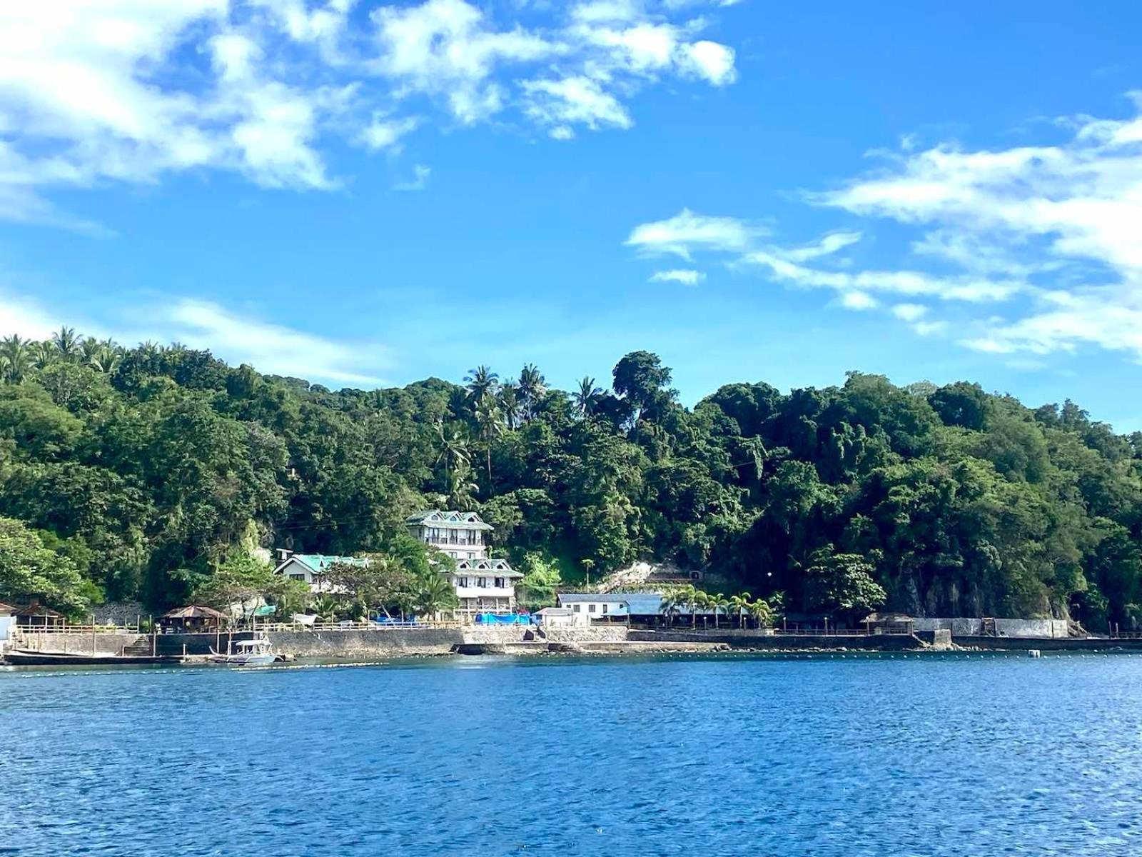 Dive And Trek Resort And Marine Sanctuary Bauan Buitenkant foto